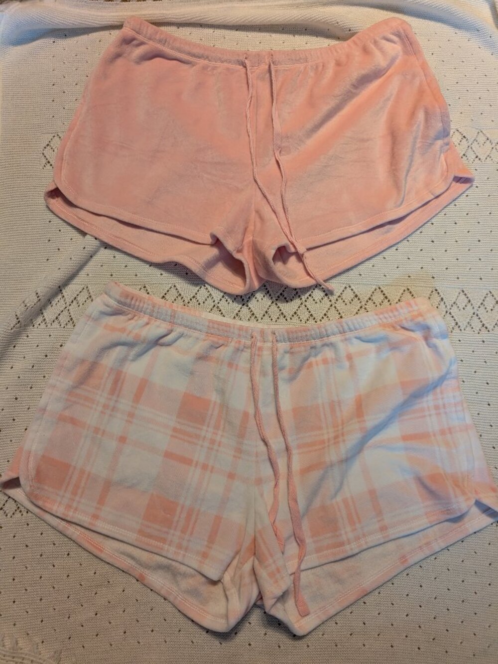 Plush Rachel Zoe shorts pink and white size medium